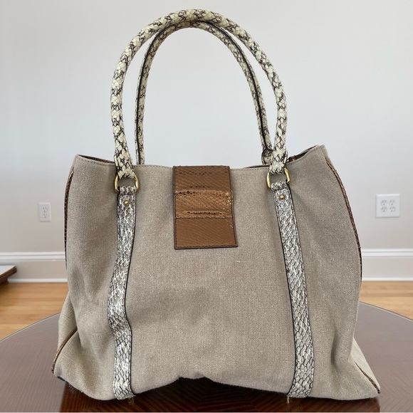 DOLCE & GABBANA large shoulder bag/tote. Snakeskin trim and gold hardware. - Picture 3 of 17